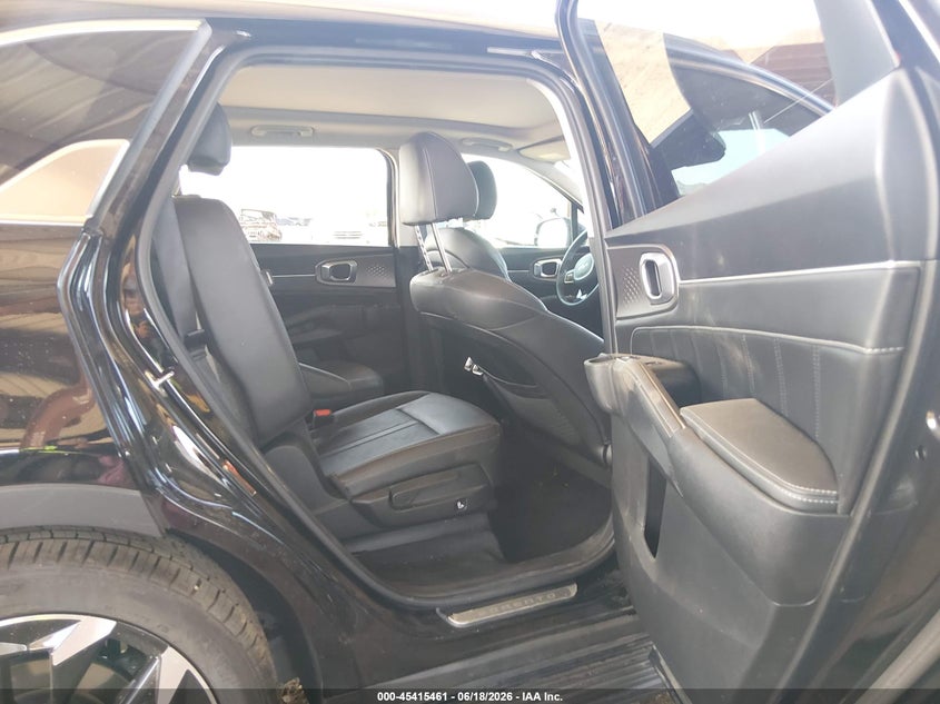 VIN 5XYRK4JF0RG287407 2024 KIA SORENTO SX