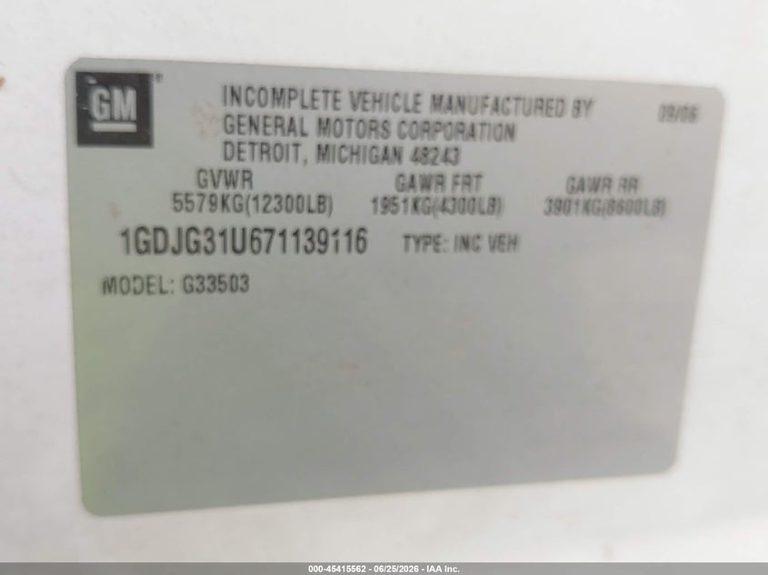 2007 GMC Savana Cutaway Work Van VIN: 1GDJG31U671139116 Lot: 45415562