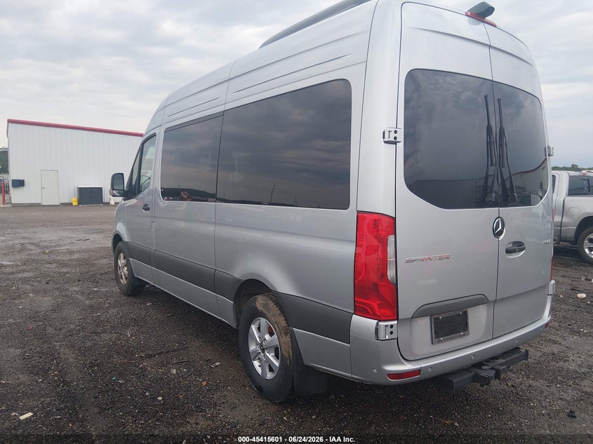 Vin: w1z4nfhy4sp779906, lot: 45913623, mercedes-benz sprinter 2500 standard roof 4-cyl diesel ho 20253