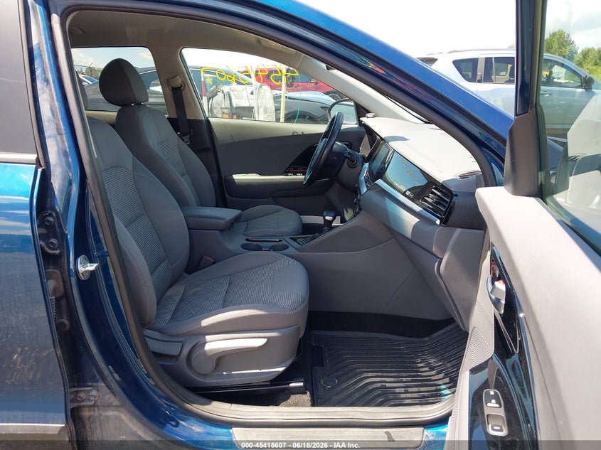 VIN KNDCB3LC7L5422417 2020 KIA NIRO LXS