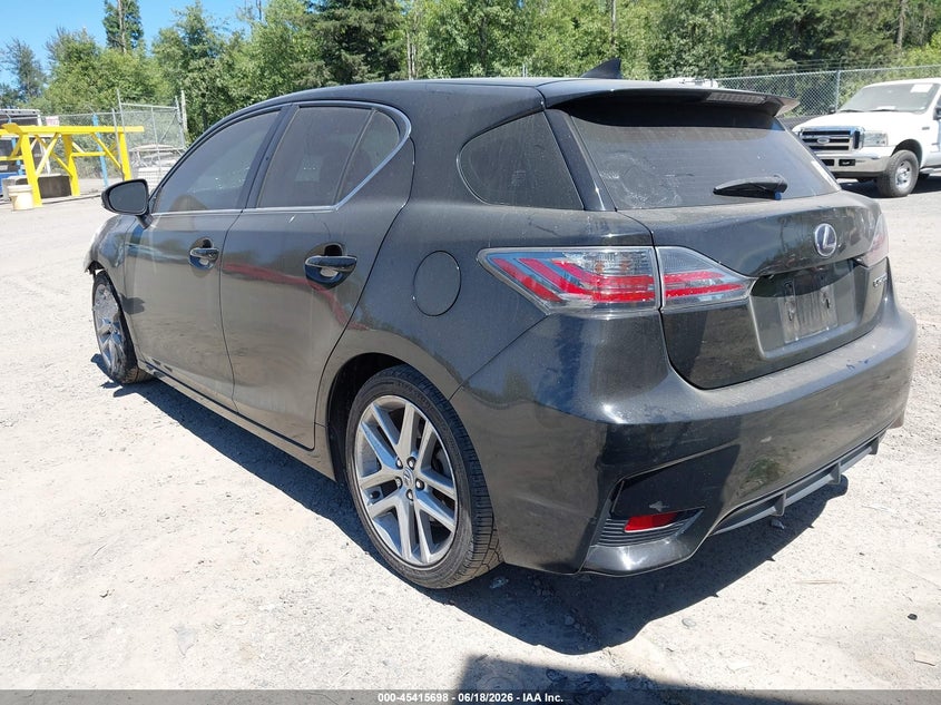 Vin: jthkd5bh8f2223797, lot: 45913720, lexus ct 200h 20153