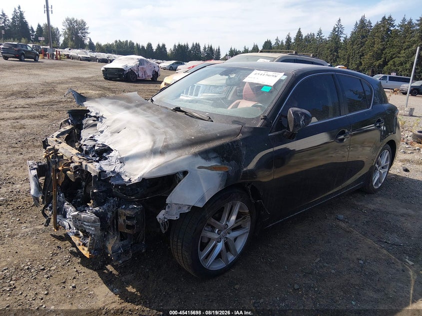 Vin: jthkd5bh8f2223797, lot: 45913720, lexus ct 200h 20152