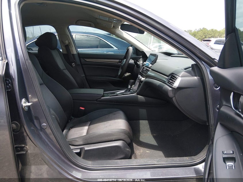 2020 HONDA ACCORD auction photo 5