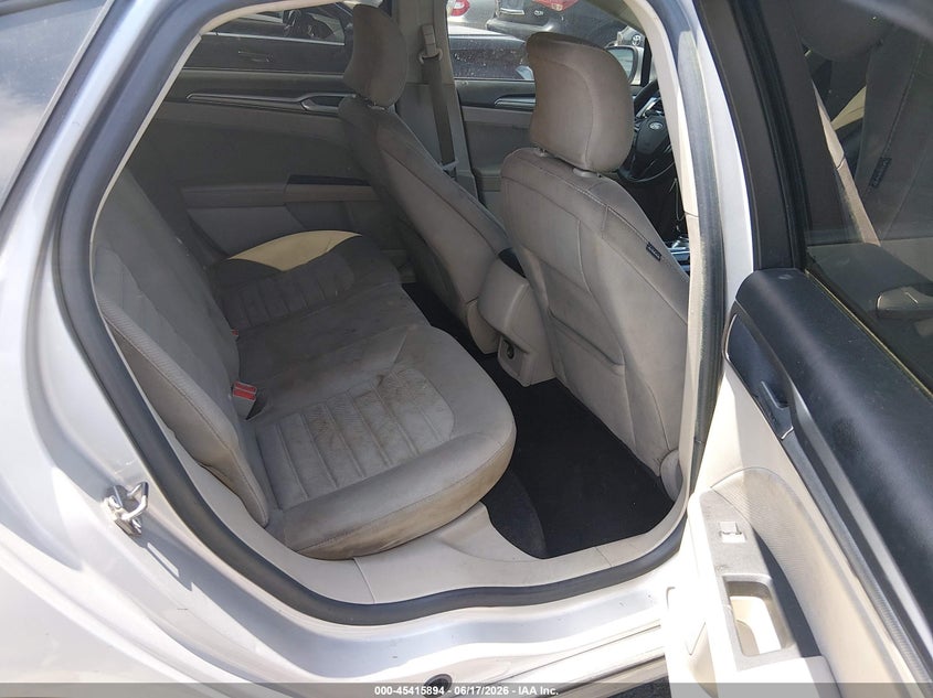 2018 FORD FUSION auction photo 8