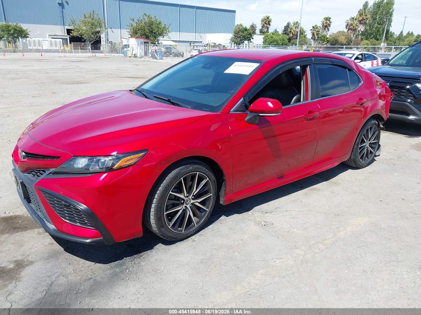 2021 Toyota Camry Se, Удар сзади, IAAI, VIN 4T1T11AK9MU430832 — фото 2