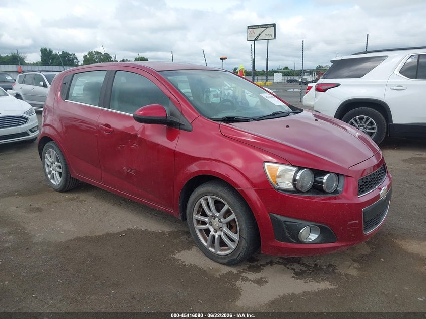 2013 CHEVROLET SONIC auction photo 1
