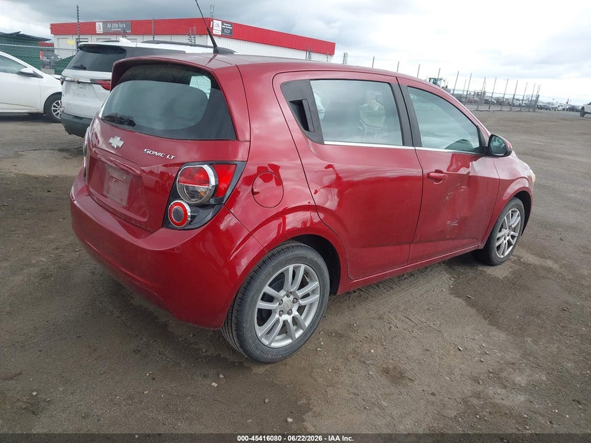 2013 CHEVROLET SONIC auction photo 4