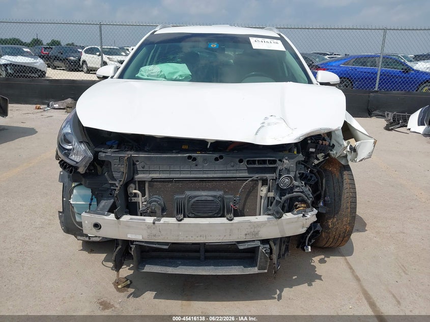 2017 KIA NIRO auction photo 6