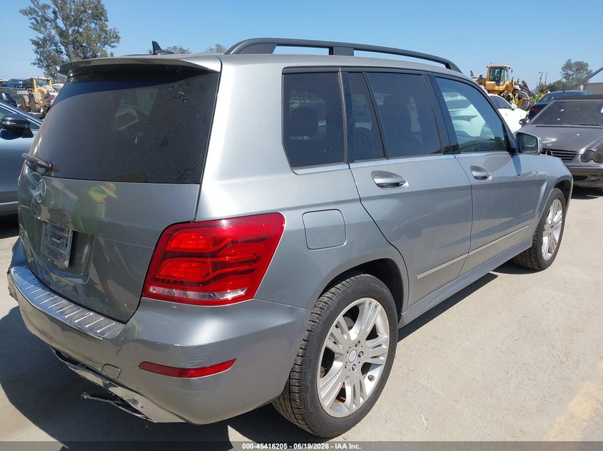 2015 MERCEDES-BENZ GLK 350 auction photo 4