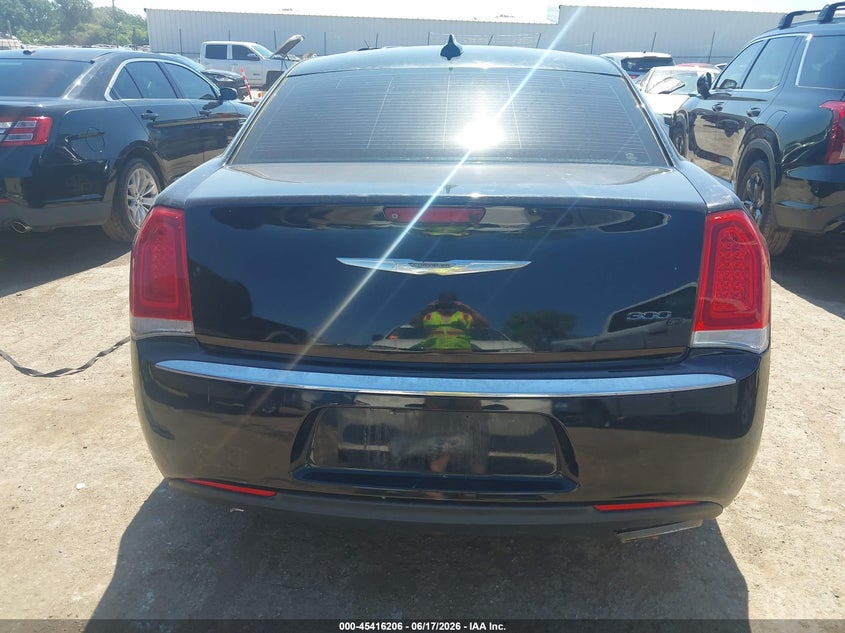 2015 Chrysler 300C VIN: 2C3CCAEGXFH779920 Lot: 45416206