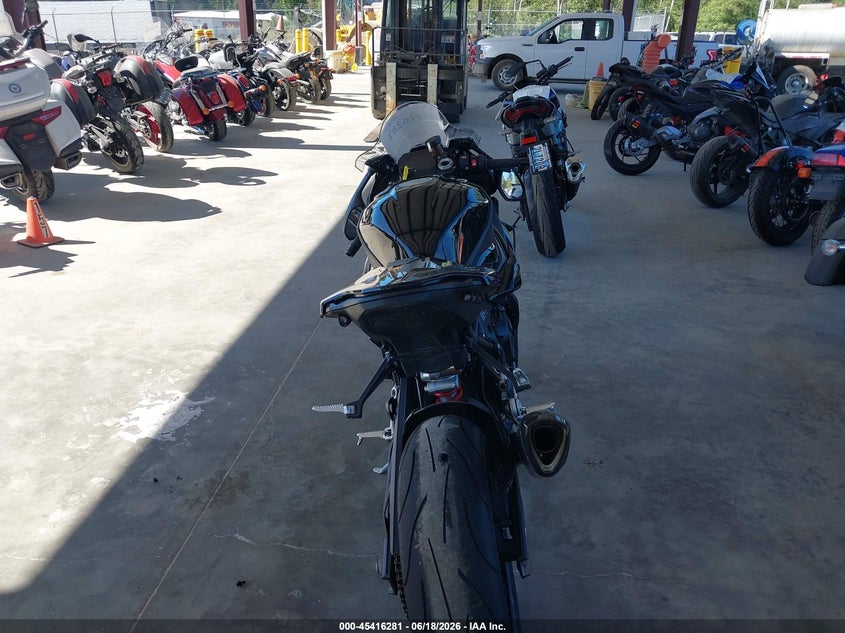 2026 BMW S 1000 Rr VIN: WB10P2302T6M21090 Lot: 45416281