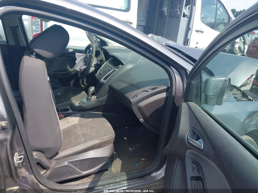 2014 FORD FOCUS auction photo 5