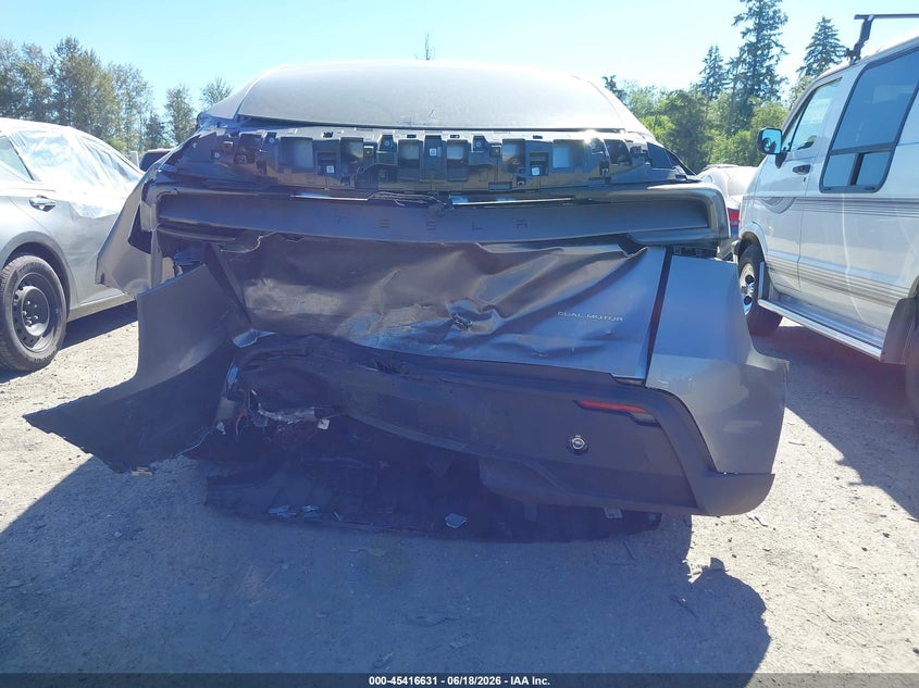 2026 TESLA MODEL Y auction photo 6