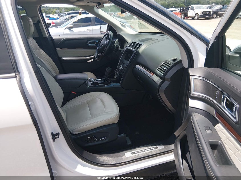 2018 FORD EXPLORER auction photo 5
