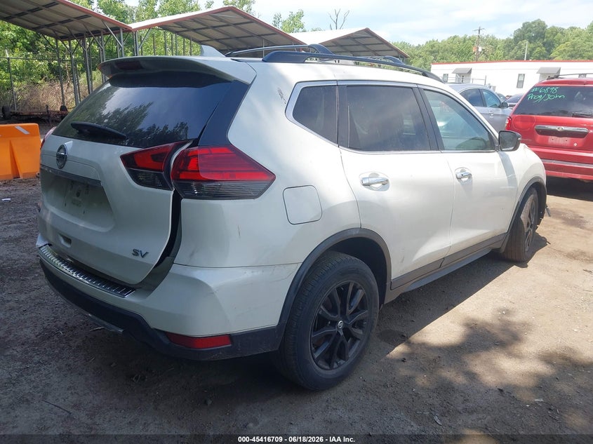 2017 NISSAN ROGUE auction photo 4