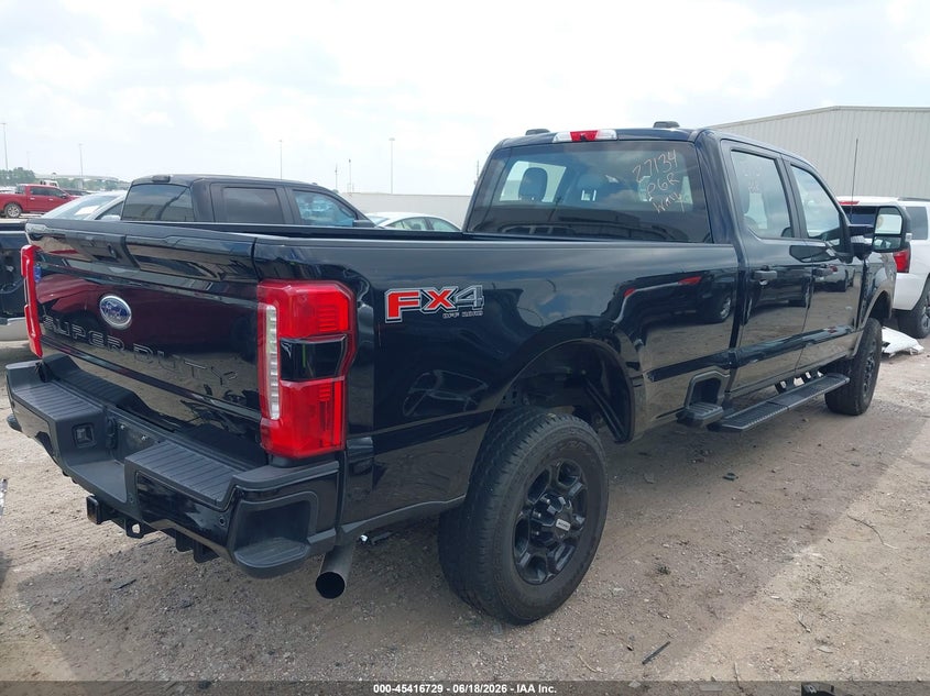 2024 FORD F-350 XL TRUCK N/A