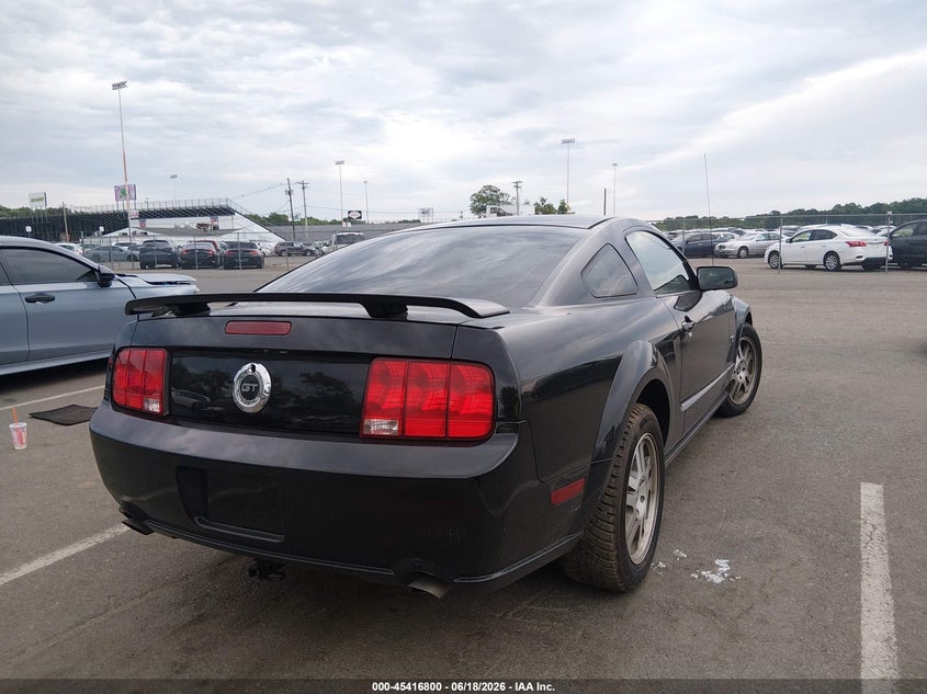 2006 FORD MUSTANG auction photo 4