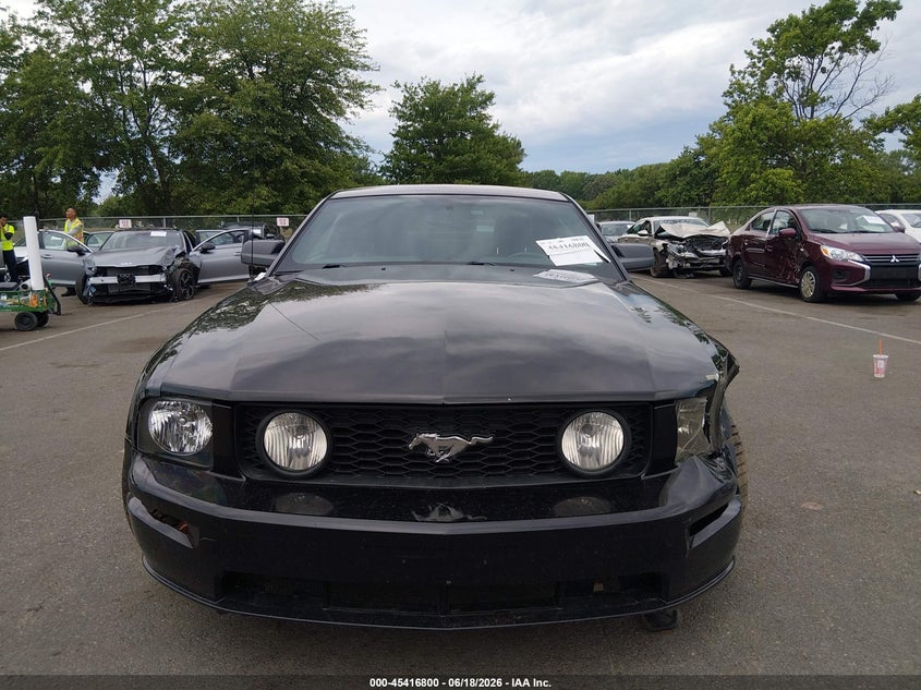 2006 FORD MUSTANG auction photo 6