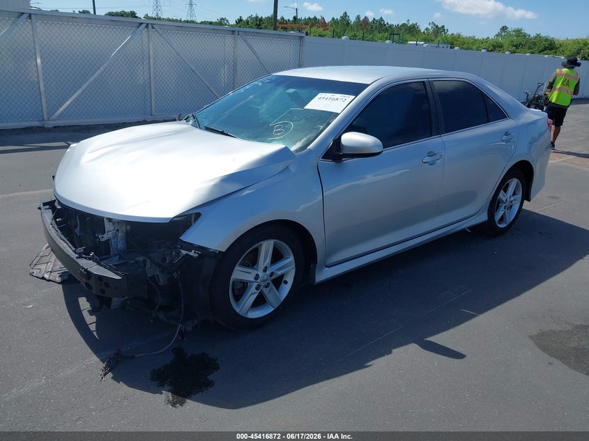 2014 Toyota Camry Se 4T1BF1FK2EU807962 photo 1