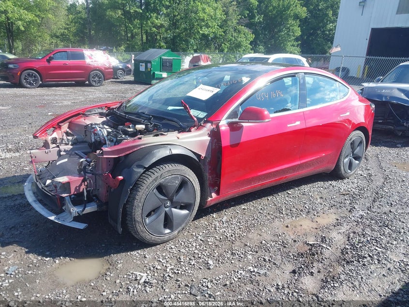 2018 Tesla Model 3 Long Range/Performance 5YJ3E1EB6JF133668 photo 1