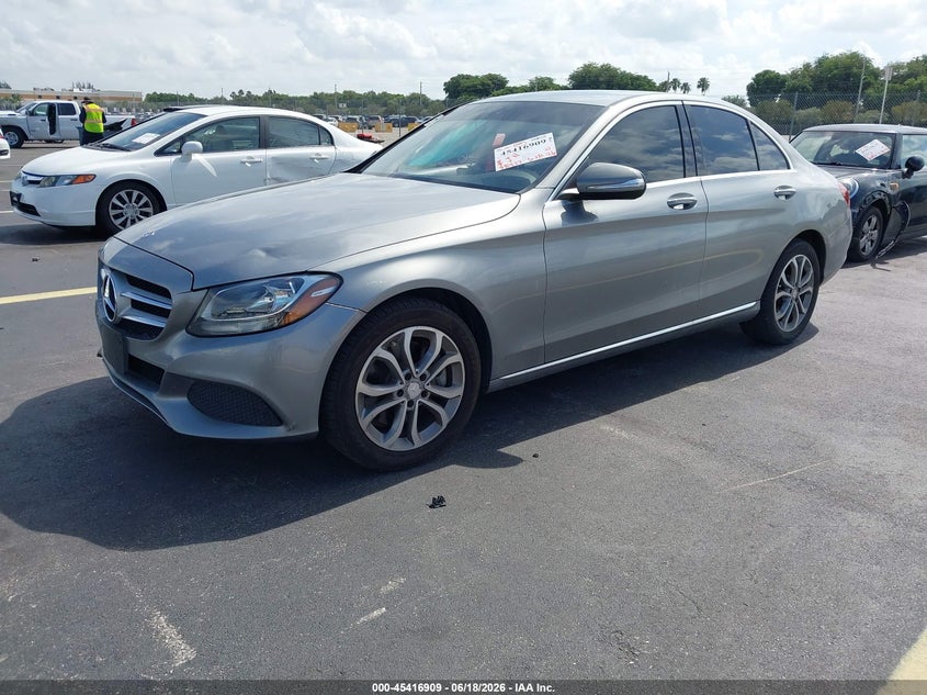 2015 MERCEDES-BENZ C 300 auction photo 2