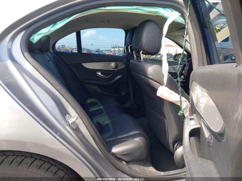 2015 MERCEDES-BENZ C 300 auction photo 8