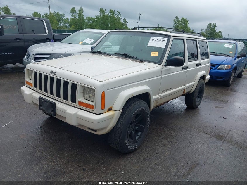 AtlanticExpress - Jeep Cherokee