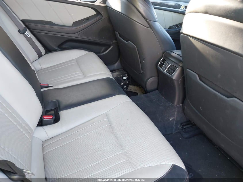 2019 GENESIS G80 auction photo 8