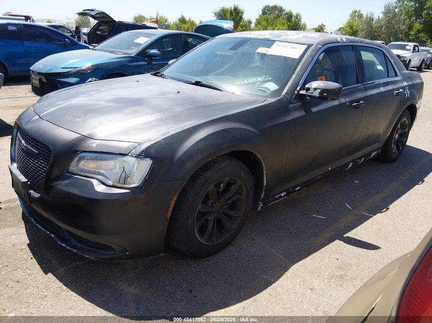 2015 Chrysler 300 Limited 2C3CCAAG5FH828897 photo 1