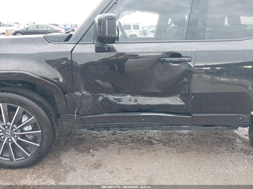 2025 LEXUS GX 550 auction photo 6