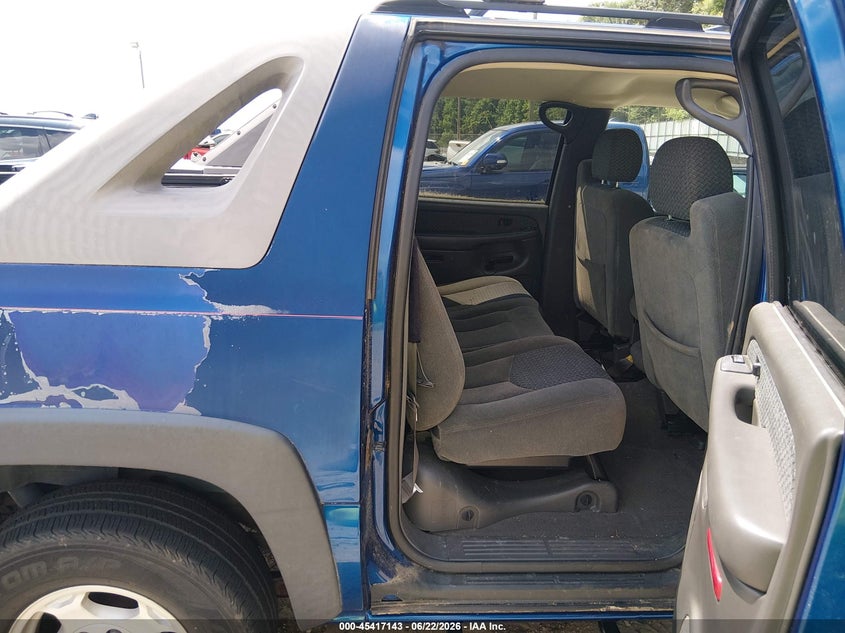 2004 Chevrolet Avalanche 1500 VIN: 3GNEC12T74G173047 Lot: 45417143