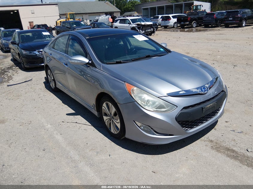 2015 HYUNDAI SONATA HYBRID auction photo 1