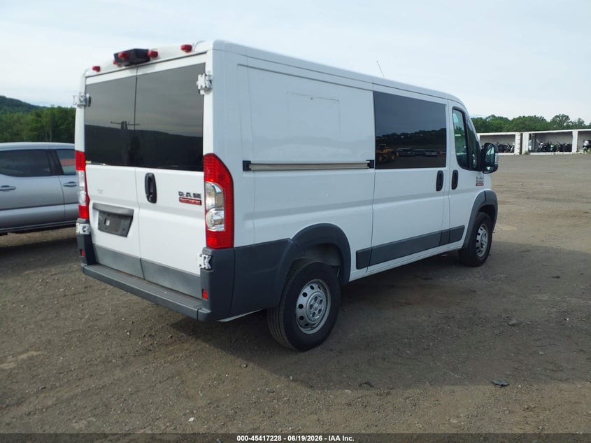 Vin: 3c6trvag5je100297, lot: 45915279, ram promaster 1500 low roof 136 wb 20184