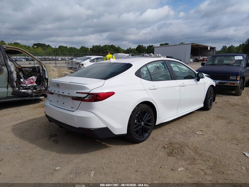 TOYOTA CAMRY - zdjęcie 4