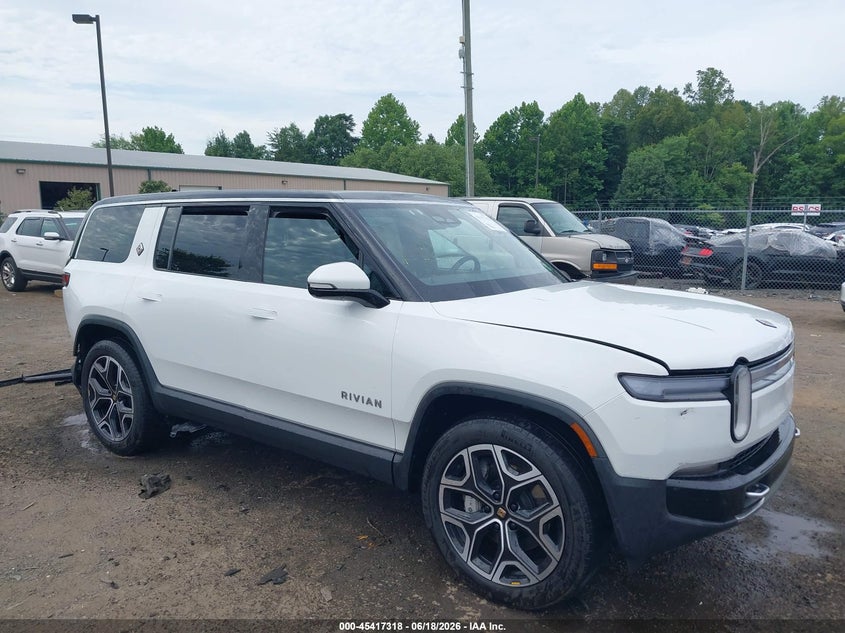 2025 RIVIAN R1S auction photo 1