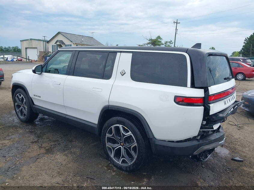 2025 RIVIAN R1S auction photo 3