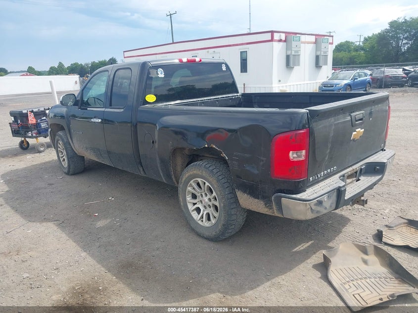 2013 CHEVROLET SILVERADO 1500 auction photo 3