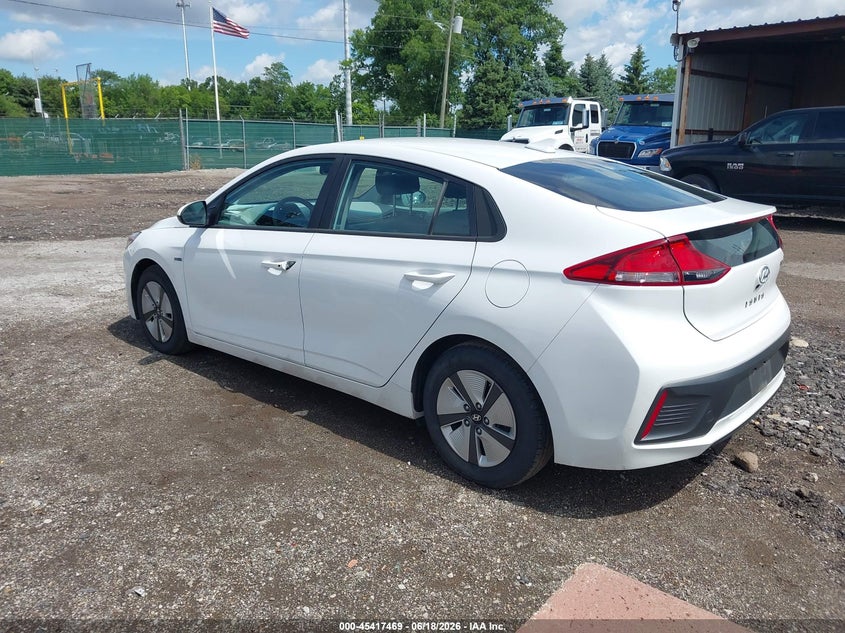 Vin: kmhc65lcxlu232063, lot: 45915520, hyundai ioniq hybrid blue 20203