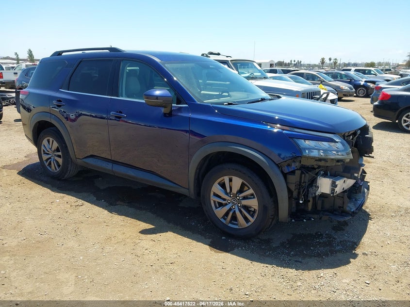 2023 NISSAN PATHFINDER SV 4WD