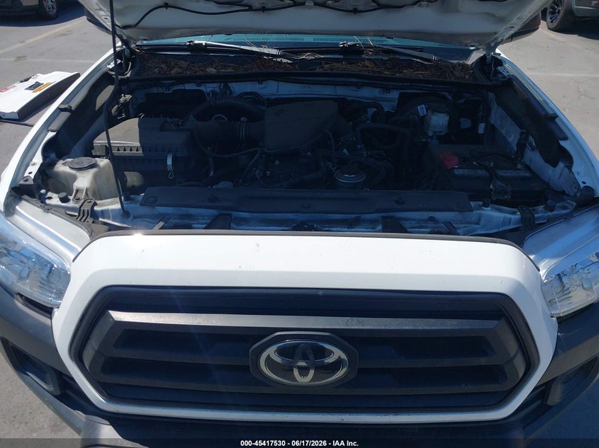 VIN 3TYRX5GN2NT043135 2022 TOYOTA TACOMA SR