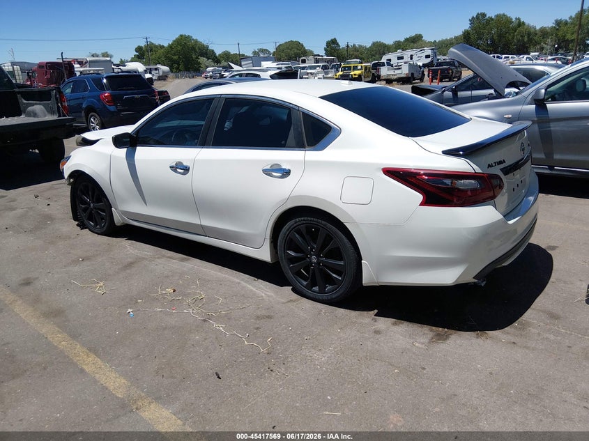 VIN 1N4AL3AP1JC218527 2018 NISSAN ALTIMA 2.5 SR