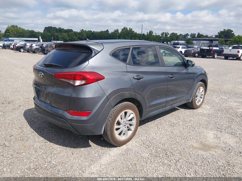 Vin: km8j23a48ju655305, lot: 45915627, hyundai tucson se 20184