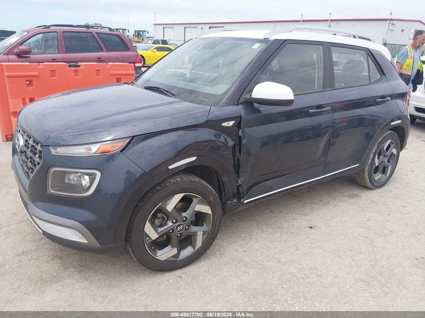 2020 HYUNDAI VENUE auction photo 2
