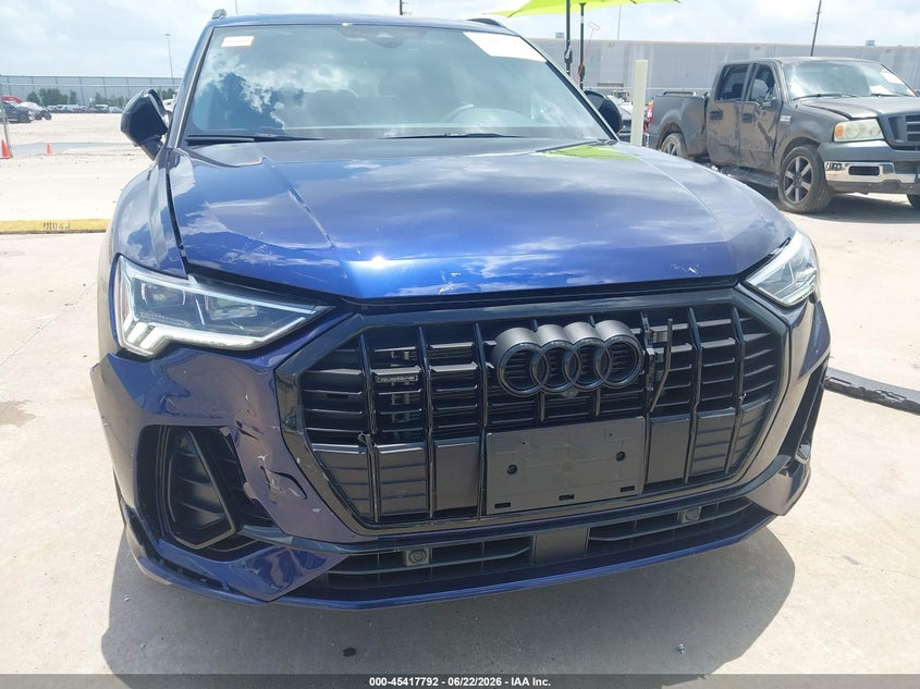 2025 Audi Q3 Premium 45 Tfsi S Line Quattro Tiptronic VIN: WA1EECF37S1108729 Lot: 45417792