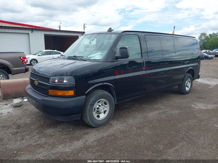 Vin: 1gazgnfg3l1254197, lot: 45915858, chevrolet express passenger rwd 3500 extended wheelbase ls 20202