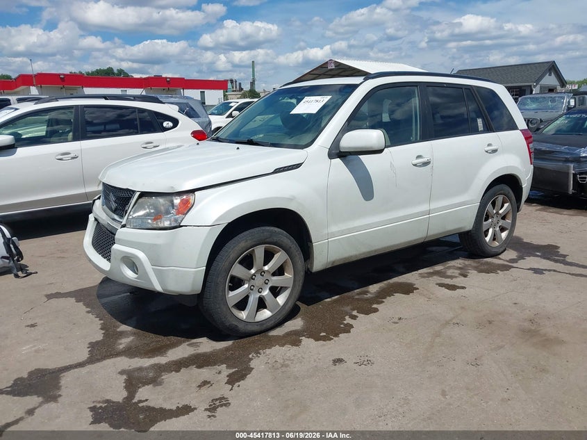 2011 SUZUKI GRAND VITARA auction photo 2