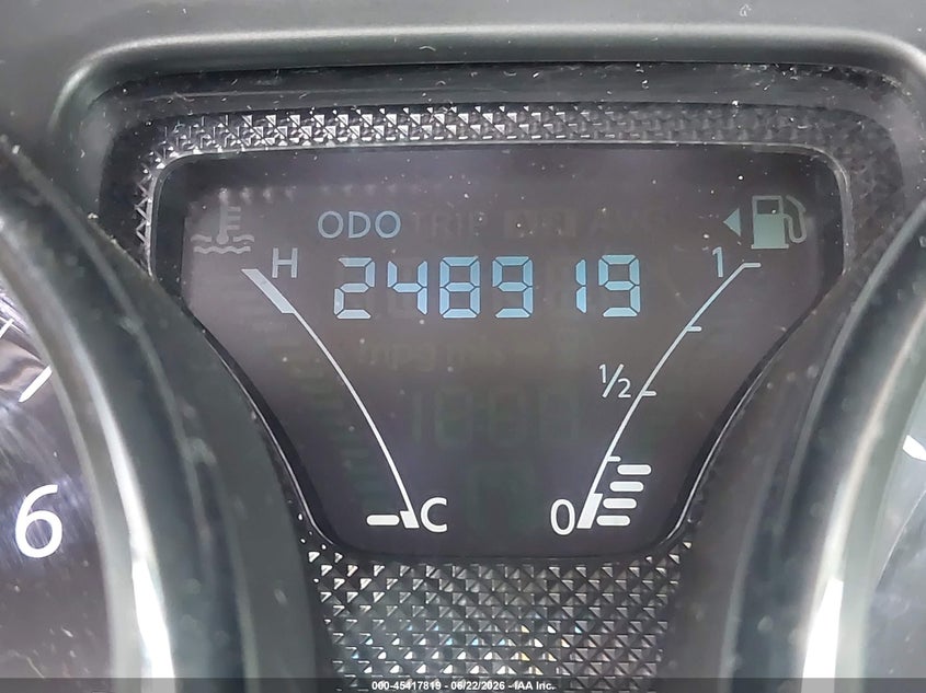 2017 NISSAN VERSA auction photo 7