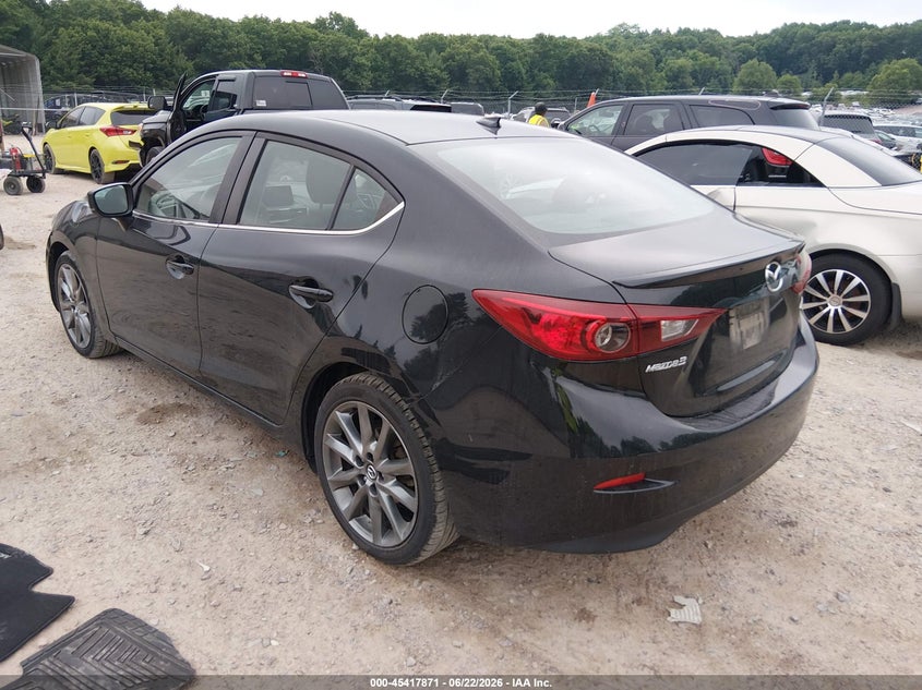 2018 MAZDA MAZDA3 auction photo 3