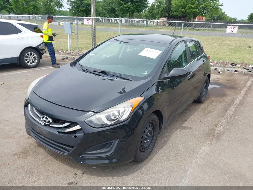 2017 Hyundai Elantra Gt KMHD35LHXHU364224 photo 1