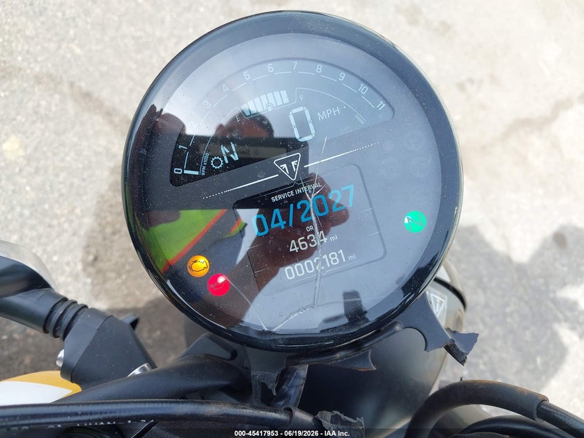 2025 TRIUMPH MOTORCYCLE TRIDENT 660 auction photo 7